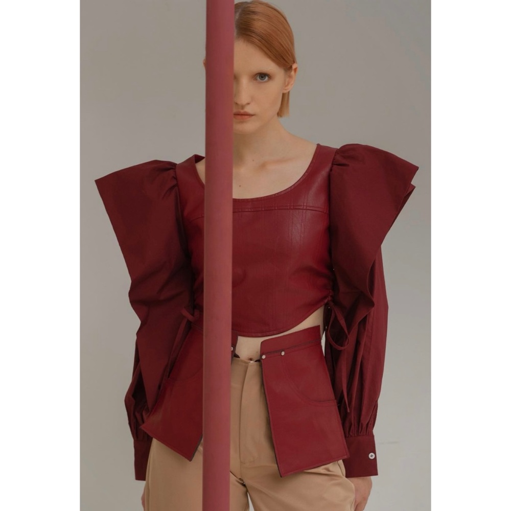 Leewei Jiho Long Structured Sleeves Top